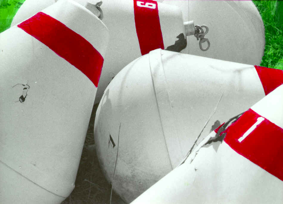 color.bmp (2113686 bytes)