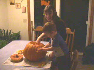 mvc-001f.jpg (41795 bytes)