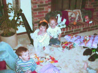 mvc-018f.jpg (57526 bytes)