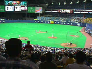 mvc-005f.jpg (62711 bytes)