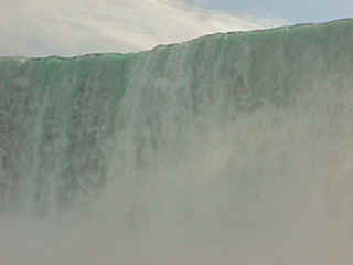 mvc-016f.jpg (27312 bytes)